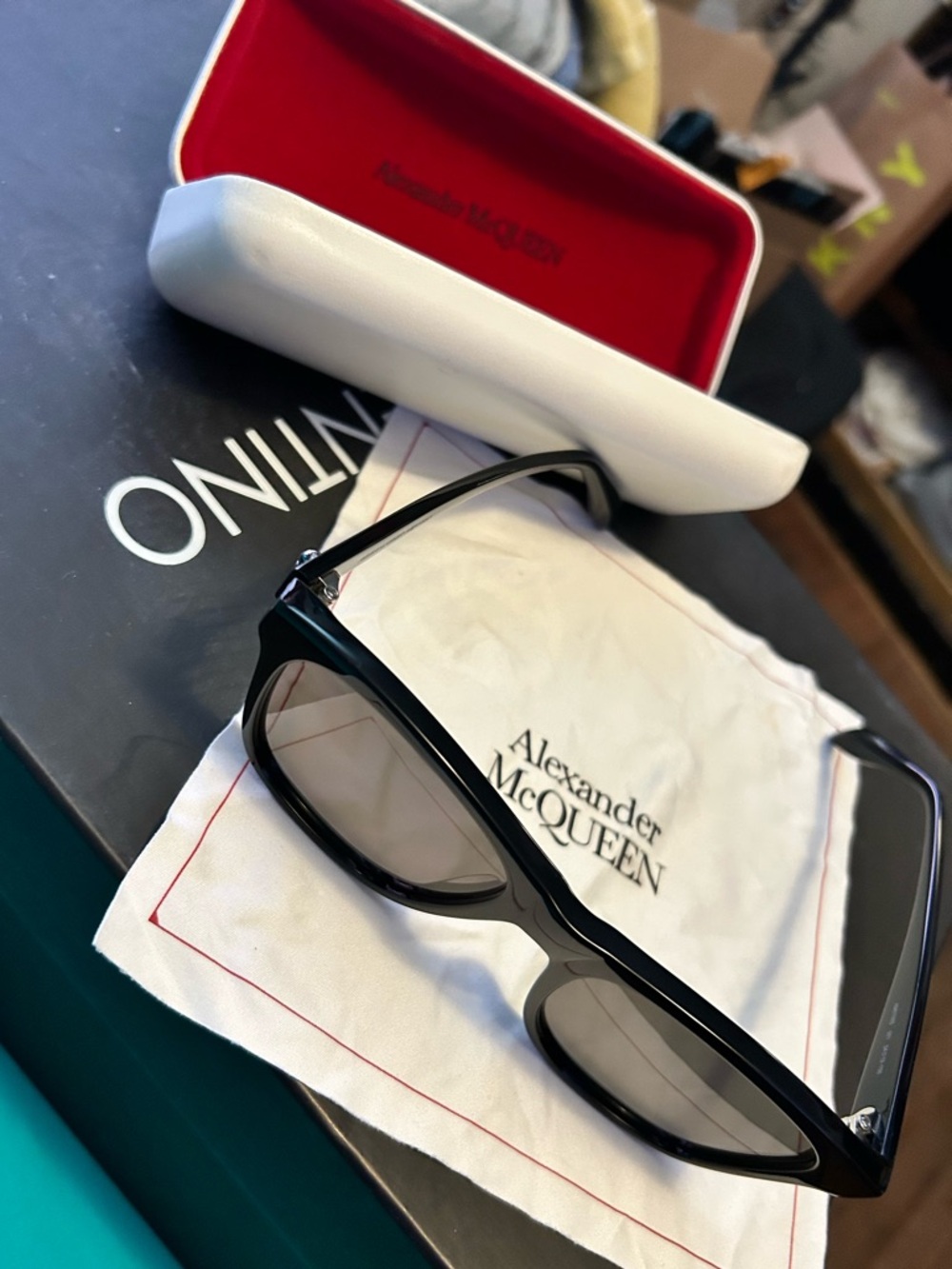 🕶️#Exclusive #AlexanderMcQueen #Skull #SunGlasses #LikeNew